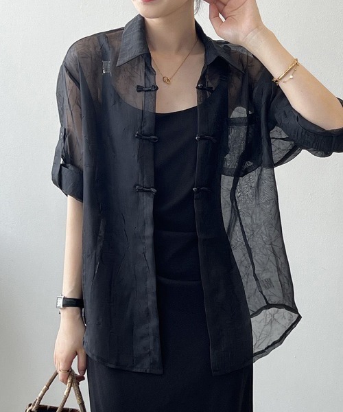 mielu（ミエル）の「チャイナボタンシアーシャツ（シャツ/ブラウス・レディース・ブラック/ブラウン/グレー/ホワイト・MEDIUM/LARGE/FREE）」の17枚目の写真