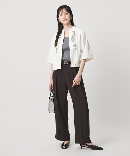 UNITED ARROWS(ユナイテッドアローズ)の「メロー フリル シャツ ブラウス ‐防しわ 吸水速乾 UVカット 遮熱性 接触冷感 ウォッシャブル‐(シャツ/ブラウス・レディース・ホワイト/ライトブルー/ネイビー・FREE)」の7枚目の写真