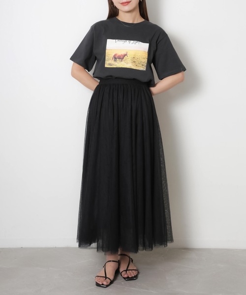 Riberry(リベリー)の「馬フォトプリント半袖Tシャツ(Tシャツ/カットソー・レディース・アイボリー/チャコールグレー/ベージュ・FREE)」の18枚目の写真