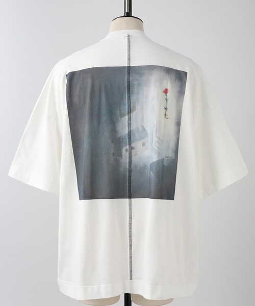 SHINYAKOZUKA(シンヤコヅカ)の「issue8(ISSUE8)(Tシャツ/カットソー・メンズ・ブラック/ホワイト・MEDIUM/SMALL)」の5枚目の写真
