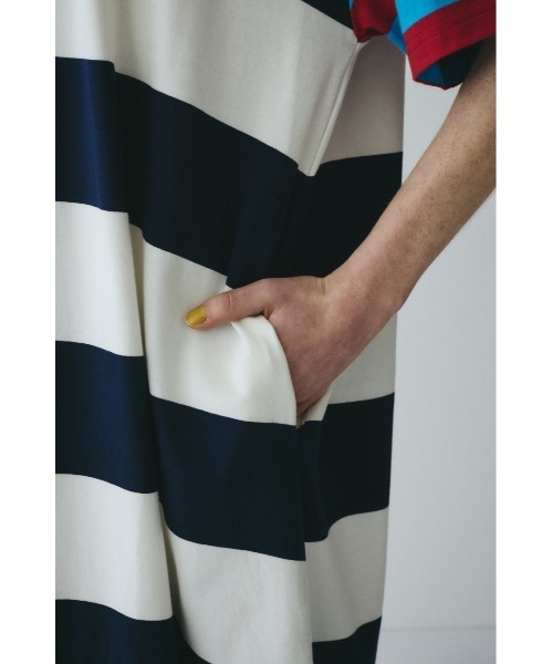 HeRIN.CYE（ヘリンドットサイ）の「Cut relax dress　　カットリラックスドレス（ワンピース・レディース・ベージュ系その他/ブラック/ブルー系その他・FREE）」の20枚目の写真