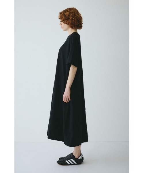 HeRIN.CYE（ヘリンドットサイ）の「Cut relax dress　　カットリラックスドレス（ワンピース・レディース・ベージュ系その他/ブラック/ブルー系その他・FREE）」の5枚目の写真