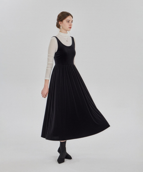 MAIA（マイア）の「ベルベットフラワーワンピース-ブラック（テンセルTシャツセット）（ワンピース・レディース・その他・MEDIUM/LARGE）」の8枚目の写真