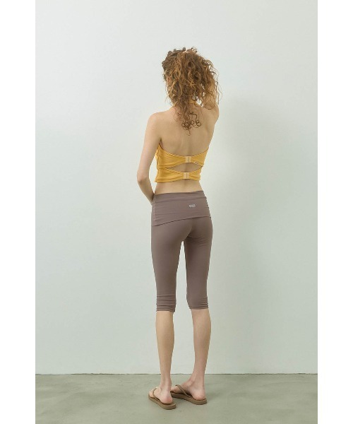 ALEXIA STAM（アリシアスタン）の「Capri Leggings/ カプリレギンス（Tシャツ/カットソー・レディース・グレイッシュベージュ/ブラック/ブラウン・L/M/S）」の22枚目の写真
