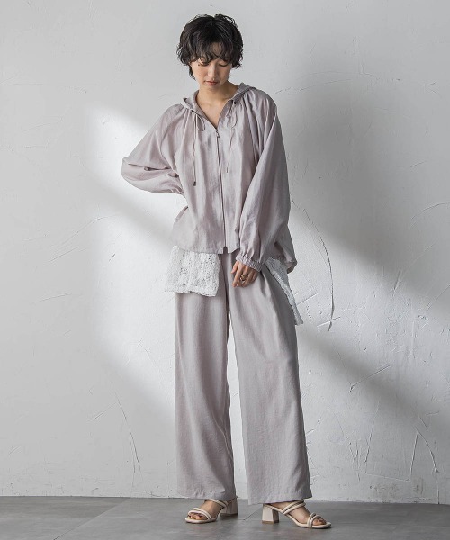 MAYSON GREY(メイソングレイ)の「【40周年限定】シアースラブドロストフーディブルゾン(ブルゾン・レディース・ライトグレー/オフホワイト/ブルー・M)」の5枚目の写真