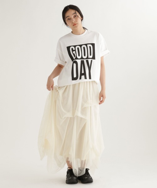 studio CLIP(スタディオクリップ)の「【daily CLIP】BIGロゴルーズTシャツ(Tシャツ/カットソー・レディース・ホワイト/ブラウン/グレー・FREE)」の7枚目の写真