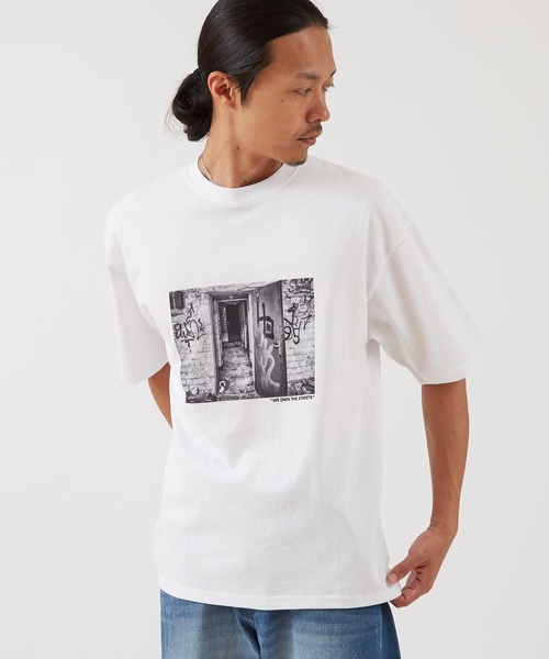 improves（インプローブス）の「PHOTO プリント 半袖Tシャツ（Tシャツ/カットソー・メンズ・ホワイト系3/ホワイト系/ホワイト系2/ホワイト系1/ホワイト系6/ホワイト系4/ホワイト/ホワイト系5・X-LARGE/LARGE/MEDIUM/SMALL）」の12枚目の写真