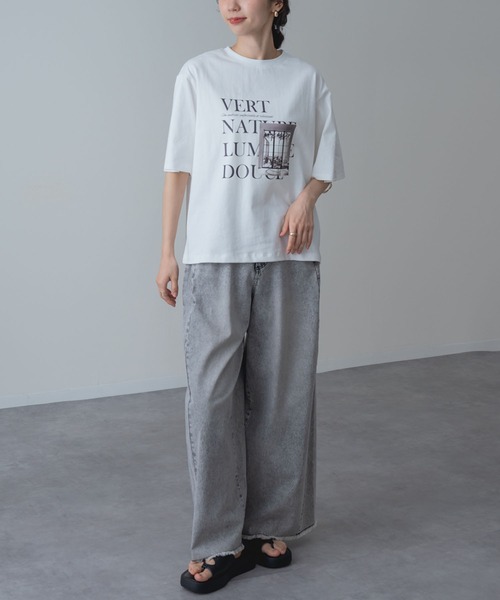 ANNA LUNA(アンナルナ)の「【ANNA LUNA】レース袖 で華やぐ 大人の ロゴTシャツ(Tシャツ/カットソー・レディース・オフホワイト/ブラック・MEDIUM)」の10枚目の写真