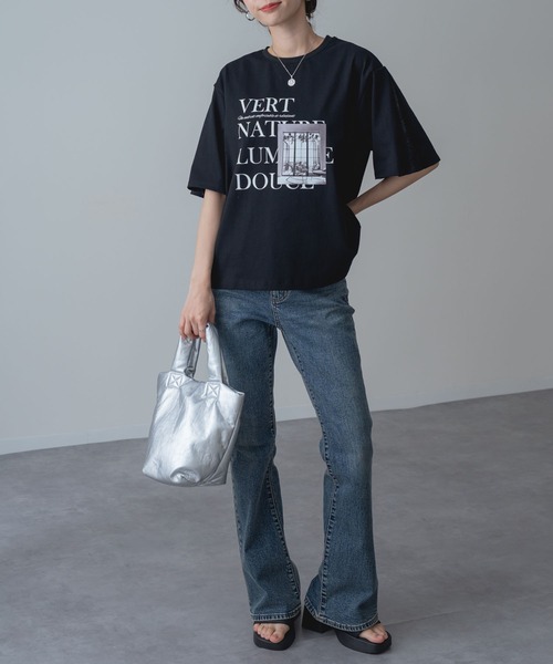 ANNA LUNA(アンナルナ)の「【ANNA LUNA】レース袖 で華やぐ 大人の ロゴTシャツ(Tシャツ/カットソー・レディース・オフホワイト/ブラック・MEDIUM)」の18枚目の写真