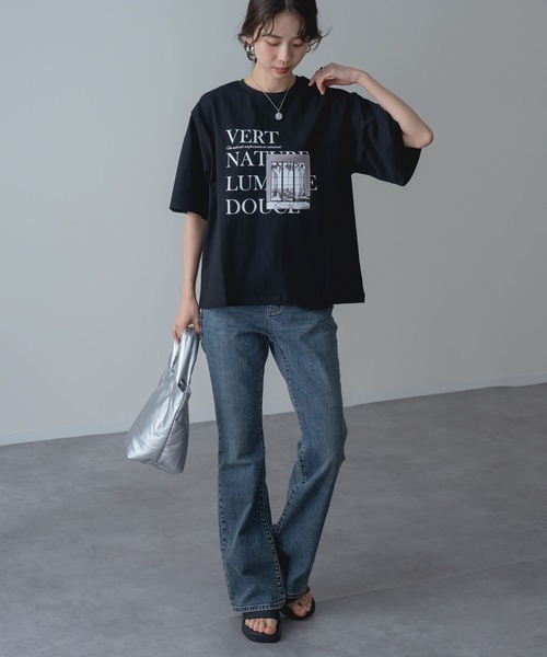 ANNA LUNA(アンナルナ)の「【ANNA LUNA】レース袖 で華やぐ 大人の ロゴTシャツ(Tシャツ/カットソー・レディース・オフホワイト/ブラック・MEDIUM)」の17枚目の写真