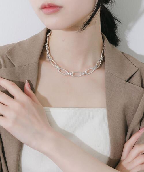 SMELLY(スメリー)の「オーバルリンクボリュームチェーンネックレス(ネックレス・レディース・シルバー・-)」の3枚目の写真