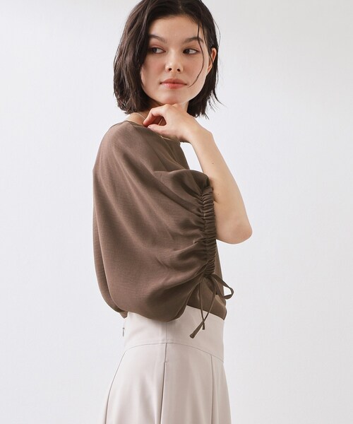 THE SHOP TK (ザ ショップ ティーケー )の「【ひんやり/防しわ/UV/吸水速乾】袖ドロストドルマントップス(シャツ/ブラウス・レディース・ナチュラル/ダークオレンジ/ブルー/ダークブラウン系8/スミクロ・12/13)」の22枚目の写真