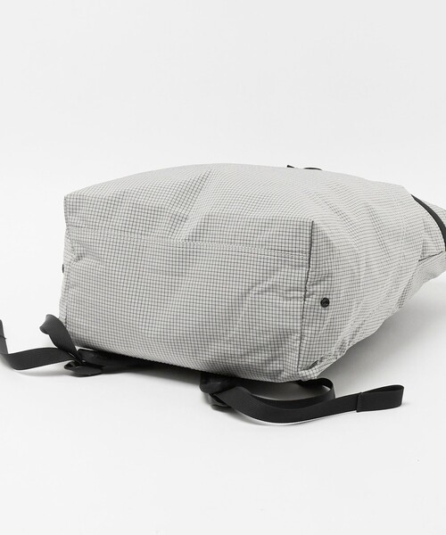 THE NORTH FACE（ザノースフェイス）の「＜THE NORTH FACE＞ラフター バックパック SP リュック 13インチノートPC対応（バックパック/リュック・メンズ・ブラック/グレー系・FREE）」の8枚目の写真