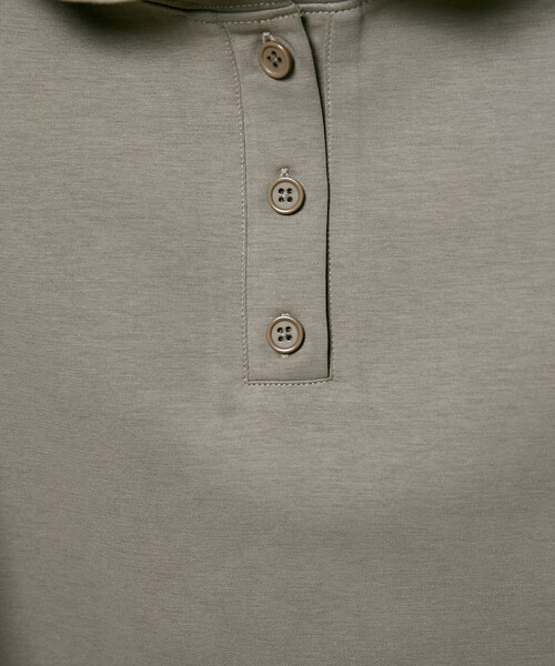 PUBLUX(パブリュクス)の「PUBLUX/パブリュクス <接触冷感>クール ポンチ ヘンリーネック Tシャツ 限定展開(Tシャツ/カットソー・レディース・チャコールグレー/グレー/オフホワイト/ベージュ・フリ-)」の11枚目の写真