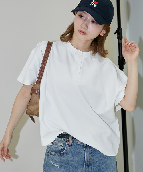 PUBLUX(パブリュクス)の「PUBLUX/パブリュクス <接触冷感>クール ポンチ ヘンリーネック Tシャツ 限定展開(Tシャツ/カットソー・レディース・チャコールグレー/グレー/オフホワイト/ベージュ・フリ-)」の18枚目の写真