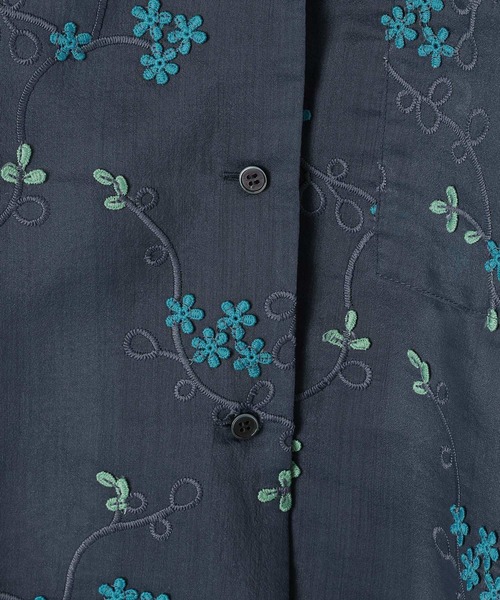 LEPSIM(レプシィム)の「3D刺繍開襟シャツ/SS 739138(シャツ/ブラウス・レディース・アイボリー/ブラック/ネイビー・FREE)」の12枚目の写真