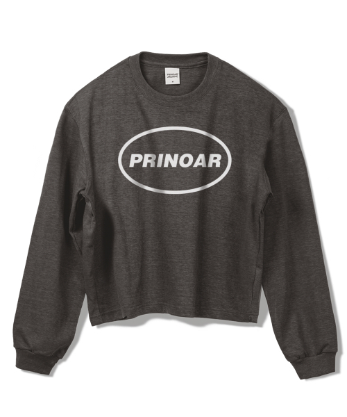 PRINOAR（プリノア）の「サークルロゴセミクロップ長袖Tシャツ - チャコール（Tシャツ/カットソー・レディース・チャコール・SMALL/MEDIUM/LARGE）」の2枚目の写真