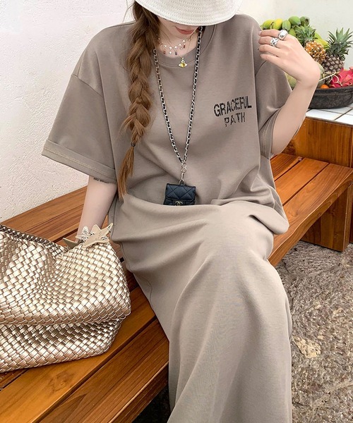 meJane(ミージェーン)の「ロゴプリント 5分袖ルーズTシャツワンピース(ワンピース・レディース・カーキオリーブ/グレー・FREE)」の12枚目の写真