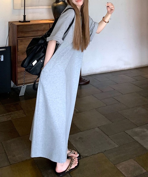 meJane(ミージェーン)の「ロゴプリント 5分袖ルーズTシャツワンピース(ワンピース・レディース・カーキオリーブ/グレー・FREE)」の4枚目の写真