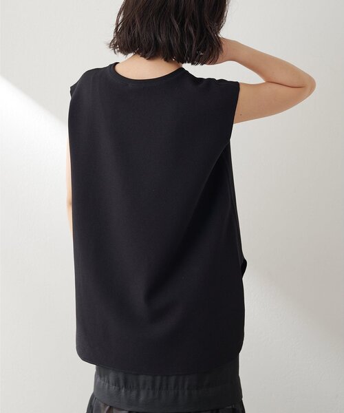 Whim Gazette（ウィムガゼット）の「Vガゼットノースリーブプルオーバー（シャツ/ブラウス・レディース・ブラック/オフホワイト・FREE）」の17枚目の写真