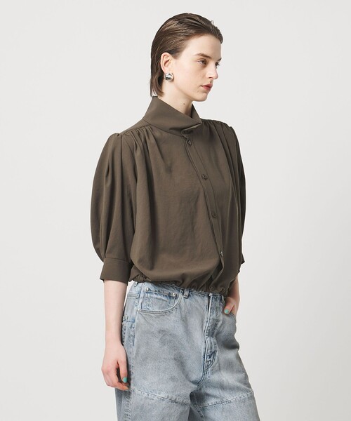 ASTRAET（アストラット）の「＜ASTRAET＞ジョーゼット ギャザー スタンドカラーブラウス（シャツ/ブラウス・レディース・モカ/オフホワイト・FREE）」の4枚目の写真