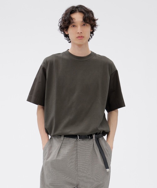 MHL.(エムエイチエル)の「GARMENT DYED COTTON JERSEY(Tシャツ/カットソー・メンズ・ホワイト/ダークグリーン/グレー・LARGE/MEDIUM)」の3枚目の写真