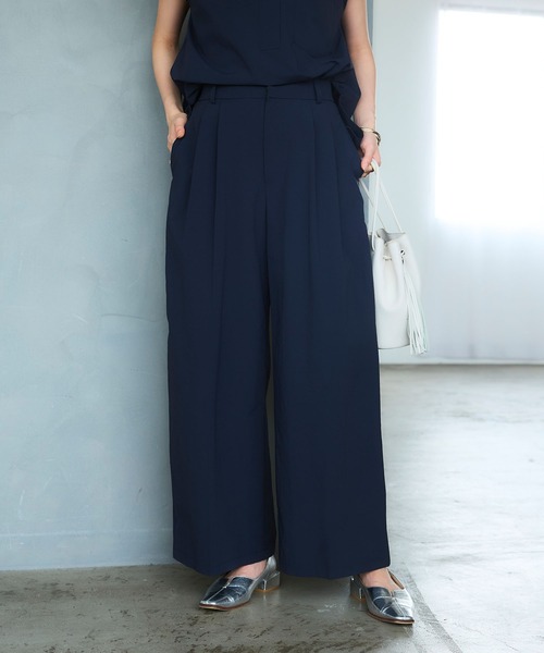CROSS FUNCTION（クロスファンクション）の「《撥水》サマ見え イージータックワイドパンツ【CROSS FUNCTION/クロスファンクション】（その他パンツ・レディース・ネイビー/ダークブラウン・LL/L/M）」の2枚目の写真