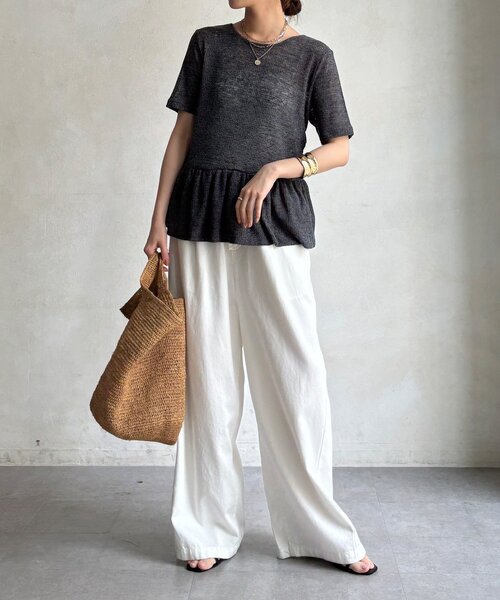 DouDou(ドゥドゥ)の「【WEB限定】リネン混シアーワッフル裾バルーンプルオーバー(Tシャツ/カットソー・レディース・グレイッシュベージュ/ブラック/チャコールグレー・FREE)」の14枚目の写真
