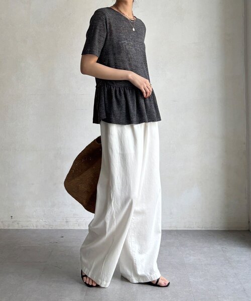 DouDou(ドゥドゥ)の「【WEB限定】リネン混シアーワッフル裾バルーンプルオーバー(Tシャツ/カットソー・レディース・グレイッシュベージュ/ブラック/チャコールグレー・FREE)」の16枚目の写真