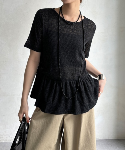 DouDou(ドゥドゥ)の「【WEB限定】リネン混シアーワッフル裾バルーンプルオーバー(Tシャツ/カットソー・レディース・グレイッシュベージュ/ブラック/チャコールグレー・FREE)」の2枚目の写真