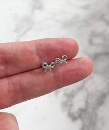 YU-KA:リボンミニピアス Ribbon mini earrings