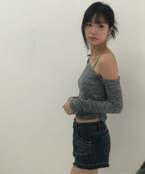 ASON（アズオン）の「MUSE CUT-OUT TEE / GRAY（Tシャツ/カットソー・レディース・その他・FREE）」の13枚目の写真