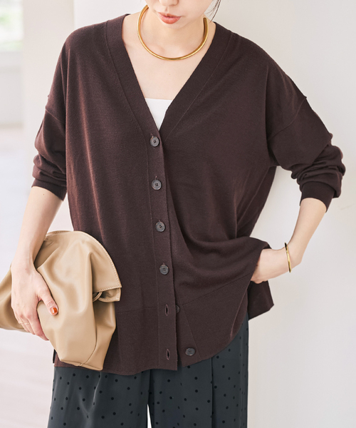Spick & Span(スピックアンドスパン)の「《新色有り / 追加》18G カーディガン(カーディガン/ボレロ・レディース・ネイビー/ブラウン系その他/レッド・FREE)」の1枚目の写真