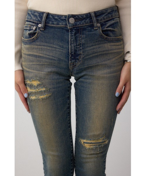 AZUL by moussy(アズールバイマウジー)の「【身長/骨格別着用画像あり】AZUL DENIM リペアスキニーデニム ストレッチ 履き心地抜群 美脚 足長 細見え ダメージ(デニムパンツ・レディース・ブラック/ダークブルー/ブルー・MEDIUM/LARGE/SMALL/X-SMALL/XX-SMALL/X-LARGE)」の19枚目の写真