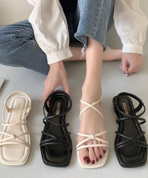 yuue' ( wear )(ユーイ)の「クロスストラップサンダル(サンダル・レディース・アイボリー/ブラック・23.5cm/24.5cm)」の9枚目の写真