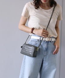 ポーチとしても使えるコロンと可愛いミニショルダーバッグ