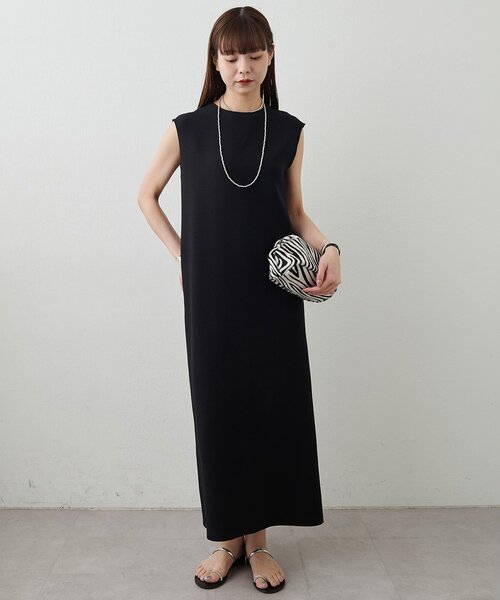 Whim Gazette（ウィムガゼット）の「Vガゼットノースリーブワンピース（ワンピース・レディース・ブラック/オフホワイト・FREE）」の16枚目の写真