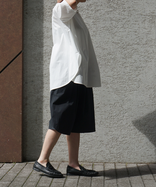 JOURNAL STANDARD LUXE（ジャーナルスタンダード　ラックス）の「《追加》TCメモリーギャザーハーフパンツ（その他パンツ・レディース・ブラック・FREE）」の2枚目の写真