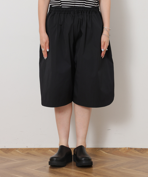 JOURNAL STANDARD LUXE（ジャーナルスタンダード　ラックス）の「《追加》TCメモリーギャザーハーフパンツ（その他パンツ・レディース・ブラック・FREE）」の14枚目の写真