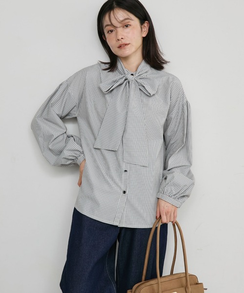 Doux archives(ドゥアルシーヴ)の「【26AW EC先行予約】2WAYボウタイブラウス(シャツ/ブラウス・レディース・オフホワイト/モカ/ホワイト×ブラック・FREE)」の3枚目の写真
