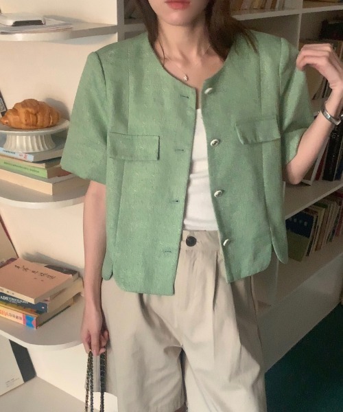 FAVORITO(ファヴォリート)の「半袖ツイードノーカラージャケット(ノーカラージャケット・レディース・グリーン・F)」の8枚目の写真