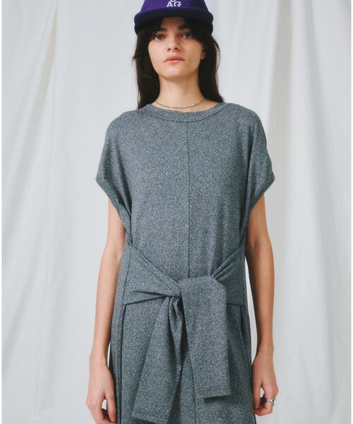 GARAGE OF GOOD CLOTHING(ガレージオブグッドクロージング)の「【日本製】ネックスラッシュ2wayカットドレス(ワンピース・レディース・グレー/ブラック・FREE)」の7枚目の写真