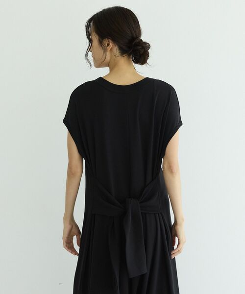 GARAGE OF GOOD CLOTHING(ガレージオブグッドクロージング)の「【日本製】ネックスラッシュ2wayカットドレス(ワンピース・レディース・グレー/ブラック・FREE)」の18枚目の写真
