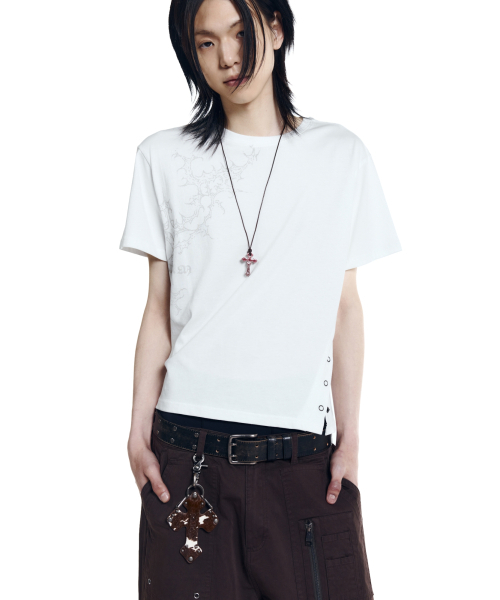 AAKAM(アーカム)の「Snap Gothic Half Top (White)(Tシャツ/カットソー・レディース・その他・1/2)」の8枚目の写真