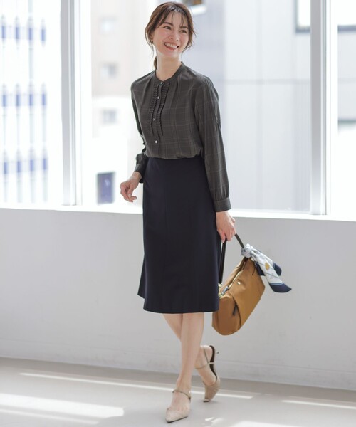 J.PRESS Ladies(J.プレス レディス)の「【WEB限定カラーあり】セルローストラディショナルチェック シャツブラウス(シャツ/ブラウス・レディース・カーキ系3/ベージュ系3/ホワイト系3・XS)」の7枚目の写真