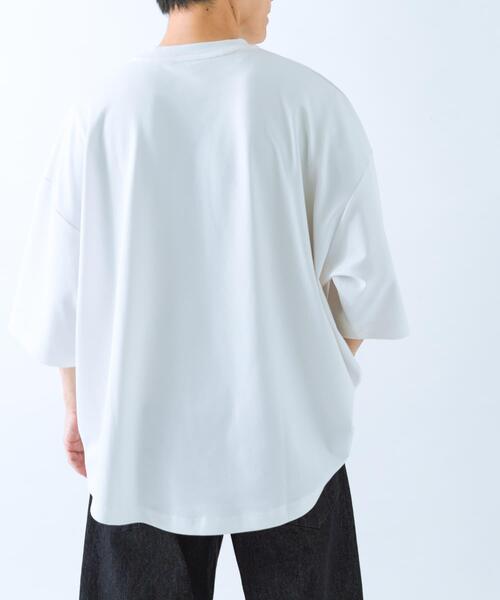 ITEMS URBANRESEARCH(アイテムズ アーバンリサーチ)の「ワイドフィットショートスリーブポンチTシャツ(Tシャツ/カットソー・メンズ・ホワイト/ブラック/チャコールグレー・MEDIUM/LARGE)」の7枚目の写真