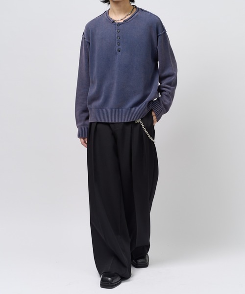 Lui's(ルイス)の「ストーンウォッシュヘンリーネックニット(ニット/セーター・メンズ・ブラック/ネイビー/グレー・M/S)」の18枚目の写真