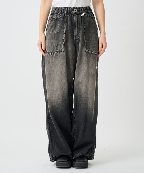 Maison MIHARA YASUHIRO(メゾンミハラヤスヒロ)の「【Maison MIHARA YASUHIRO/メゾンミハラヤスヒロ】Light Denim Wide Pants/ライトデニムワイドパンツ(デニムパンツ・レディース・ブラック/ダークインディゴブルー・38/36)」の5枚目の写真