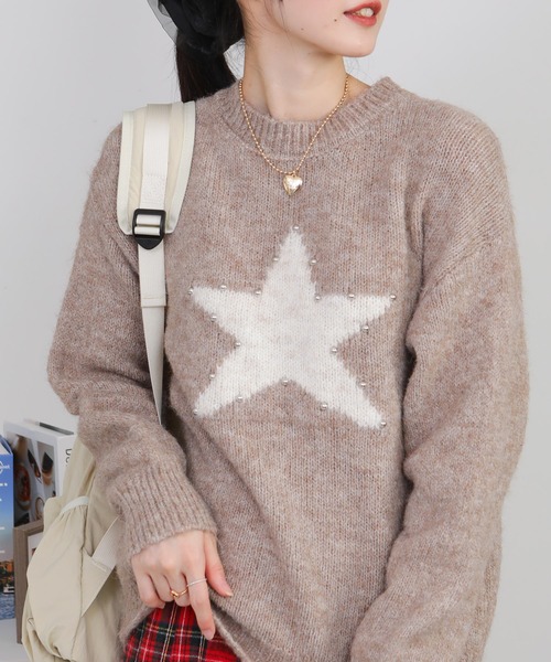 pumpkin port(パンプキンポート)の「星&スタッズ使いニットプルオーバー(ニット/セーター・レディース・ベージュ/ブラウン/グレー/ブルー/アイボリー・M)」の5枚目の写真