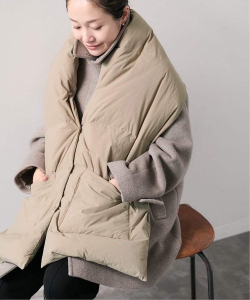 JOURNAL STANDARD(ジャーナルスタンダード)の「《WEB限定追加》ナイロンタフタダウンマフラー(マフラー・レディース・ベージュ/ブラック・FREE)」の6枚目の写真